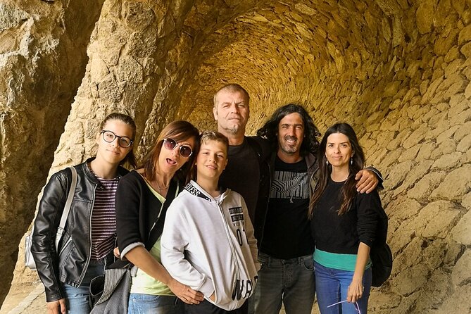 2-Day Tour: Gaudi & Sagrada Familia + Montserrat & Winery - Park Güell: time with the views, plus practical skip-the-line help