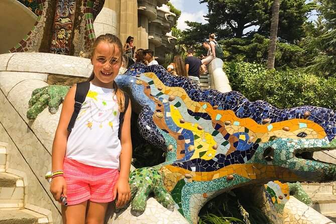 2-Day Tour: Gaudi & Sagrada Familia + Montserrat & Winery - Day 2 to Montserrat: monastery, La Moreneta, and the Creu de Sant Miquel viewpoint