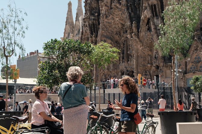 3-Hour Private Gaudi Bike Tour - Key highlights