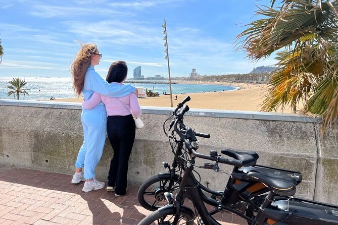 3 Hours Barcelona Guided Gaudi E-Bike Tour - Port Olímpic: the modern waterfront with a strong story
