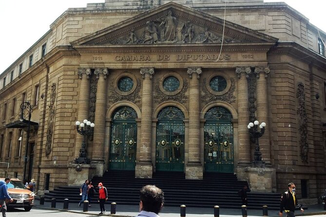 Architecture and History of Mexico City - Small Groups - Plaza Tolsa: Charles IV and eclectic architecture in one square
