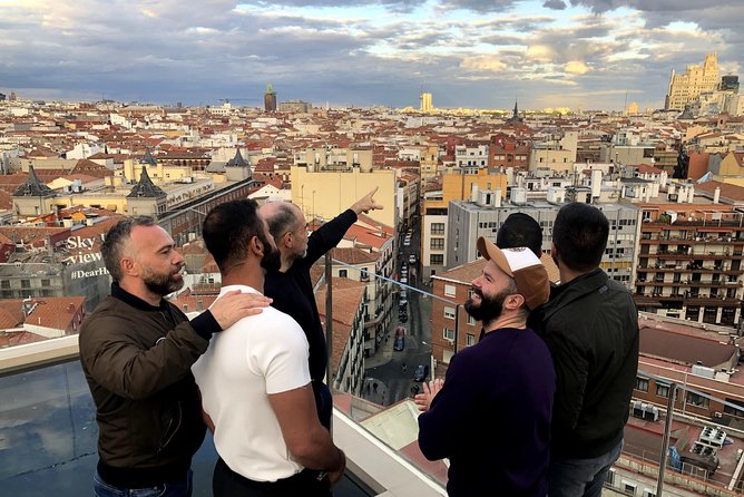 Architecture tour Gran Vía from its best rooftops 20thC - How long it really feels: pacing, weather, and stair time