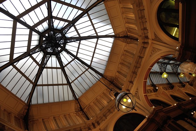 Architecture Tour of Melbourne - Flinders Street Station: the landmark you can’t ignore