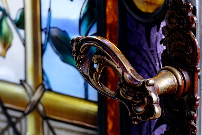 Art Nouveau Treasures of Budapest – Exclusive Private Tour - Gellért Hill bridge views and the Hotel Gellért thermal bath stop