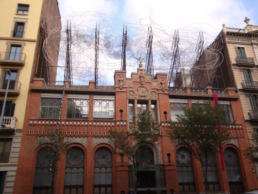Barcelona: Art Nouveau & Gaudí Tour - 1714, the wall coming down, and the city’s forced slow burn