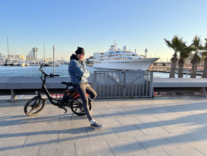 Barcelona: Gaudi Guided E-Bike Tour - Port and Old Town: Why the Back Half Feels Like a Bonus