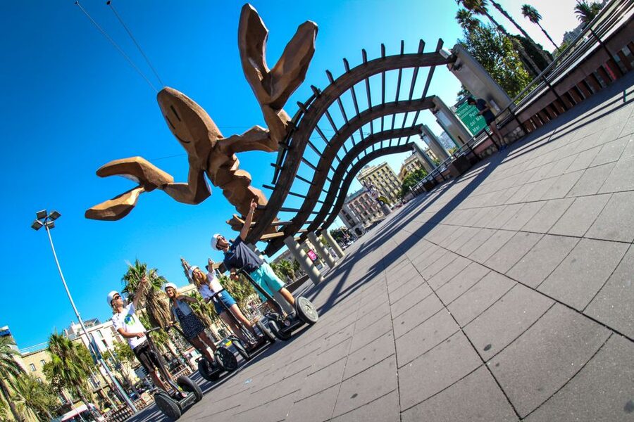 Barcelona: Gaudi Guided Segway Tour - Meeting at Carrer de Rull: quick setup, clear start