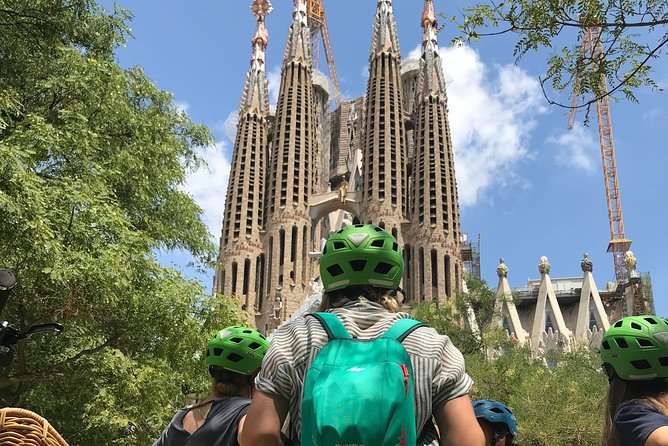 Barcelona Gaudi Guided Small Group E Bike Tour - Guides and group size: safety, pacing, and communication
