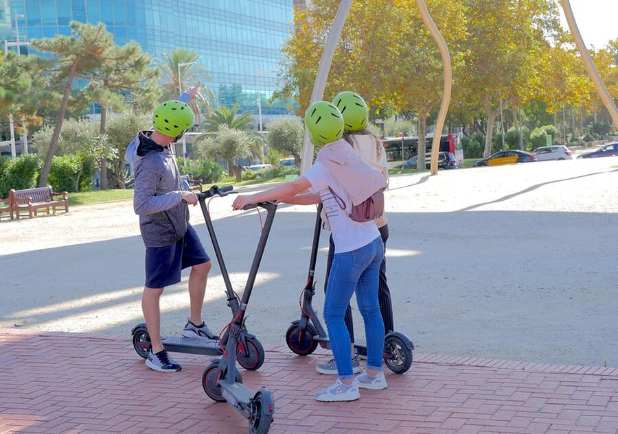 Barcelona: Gaudi Highlights Guided Tour by Electric Scooter - Passeig de Gràcia in motion: Casa Milà and Casa Batlló without the line-hunting