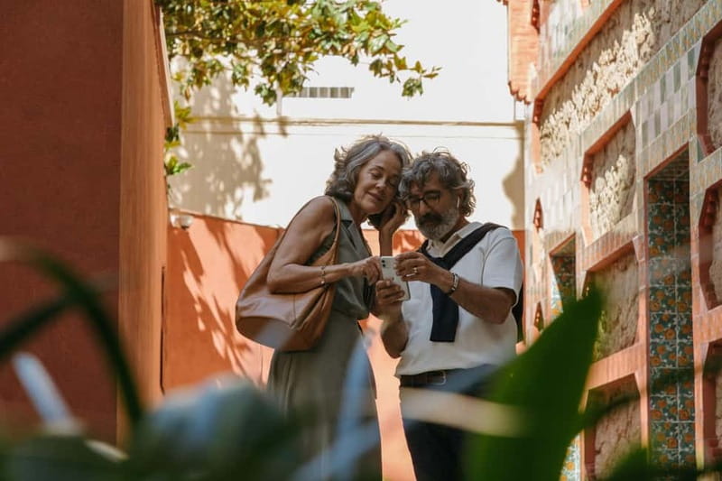 Barcelona: Gaudi's Casa Vicens Skip-the-Line Entrance Ticket - The garden first: how the site sets the mood
