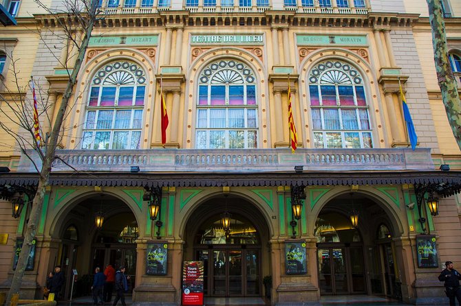 Barcelona Private Walking Tour through the City of Gaudi - Plaza Reial and the Gothic core atmosphere