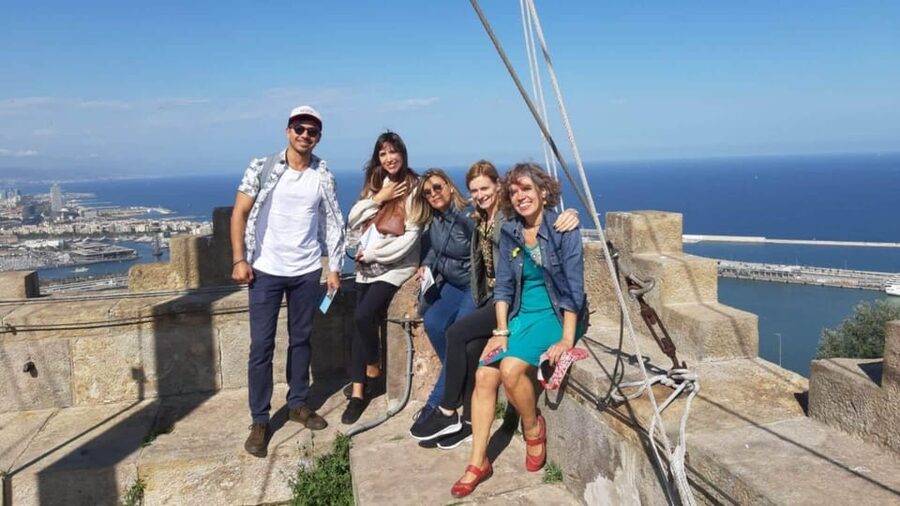 Barcelona: Sagrada Familia and City Tour with Hotel Pickup - Price and logistics: when €44 cash changes the math
