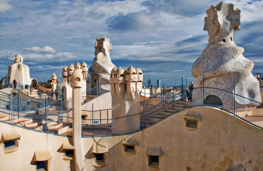 Barcelona: The Genuis of Gaudi & Modernist Architects Tour - Why this 2.5-hour Gaudí and Modernist walk makes sense