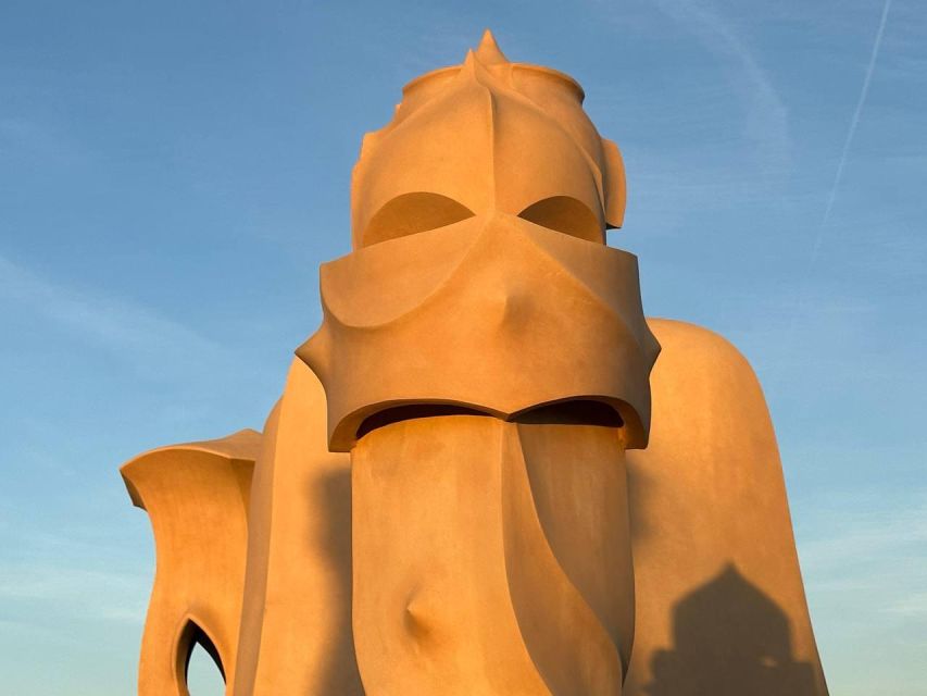 Barcelona: The Genuis of Gaudi & Modernist Architects Tour - Who should book this tour
