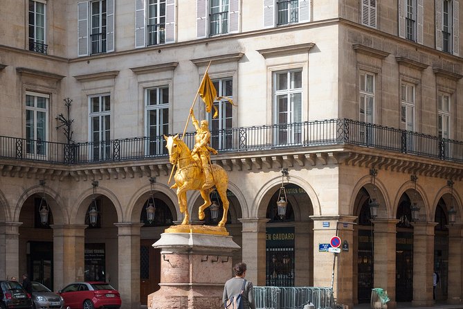 Bastille's Architecture & Artisans Self-Guided Walking Tour - Bastille on foot: the smart way to see a neighborhood shortcut