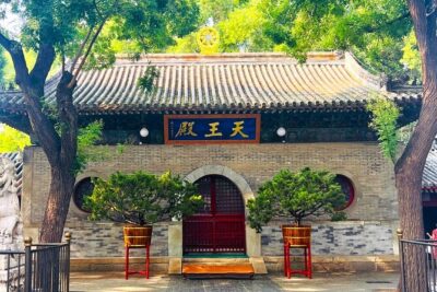 Beijing Hutong Walking Tour History, Architecture and Local Life - Price and value: what $49 gets you