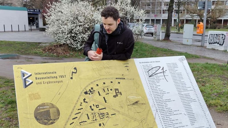 Berlin: Hansaviertel Modernist Architecture Tour - A Sidewalk Tour Where Berlin’s Timeline Turns a Corner