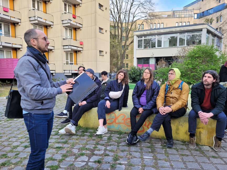 Berlin: Hansaviertel Modernist Architecture Tour - Where the Tour Starts by Tiergarten S-Bahn (and Why That Helps)