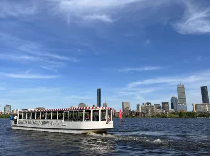 Boston: Harbor and Charles River Architecture Boat Tour - A smart way to see Boston’s architecture: water-level context