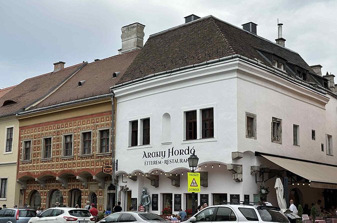 Buda Castle Tour: History and Architecture - Medieval commerce on Tárnok Street: where trade shaped architecture