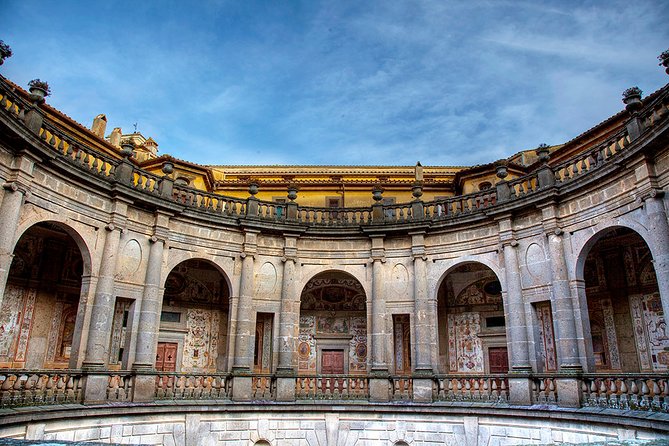 Caprarola: Villa Farnese, masterpiece of Renaissance architecture - The fresco program becomes unforgettable in the Globe and maps rooms