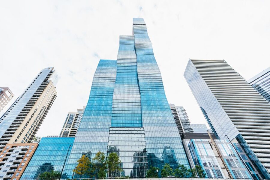 Chicago: 1.5-Hour Lake and River Architecture Cruise - Marina City to the downtown skyline: what to watch as you pass key icons