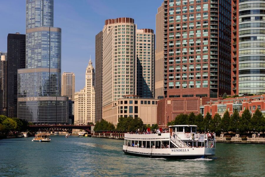 Chicago: 45-Minute Family-Friendly Architecture River Cruise - A 45-Minute Chicago River Cruise That Fits Real Family Time