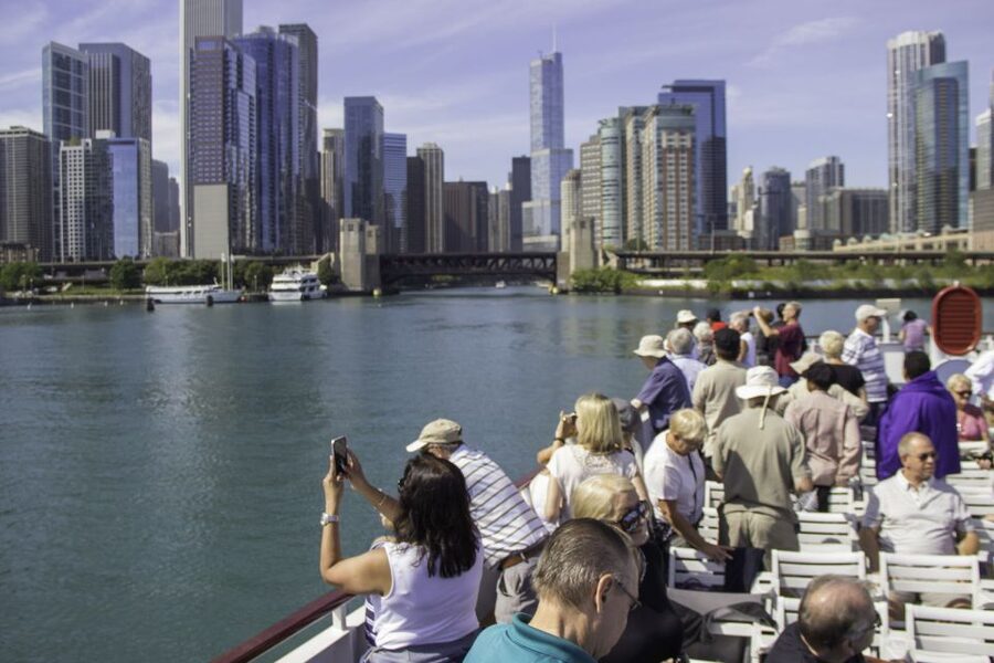 Chicago: 45-Minute Family-Friendly Architecture River Cruise - What Makes It Great Value at About $28
