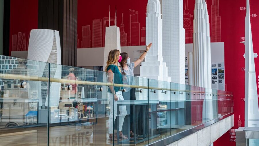 Chicago: Architecture Center Exhibit Admission - Touchscreens That Help You Plan a Real Chicago Walking Day