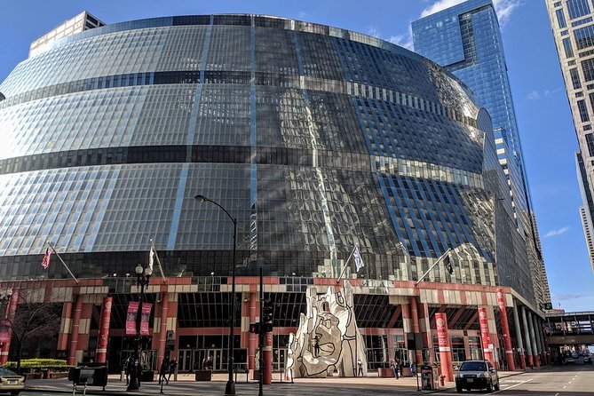 Chicago Architecture Tour: Underground Pedway and the Loop - Stop 3: Macy’s on State Street and the old Marshall Field’s sections