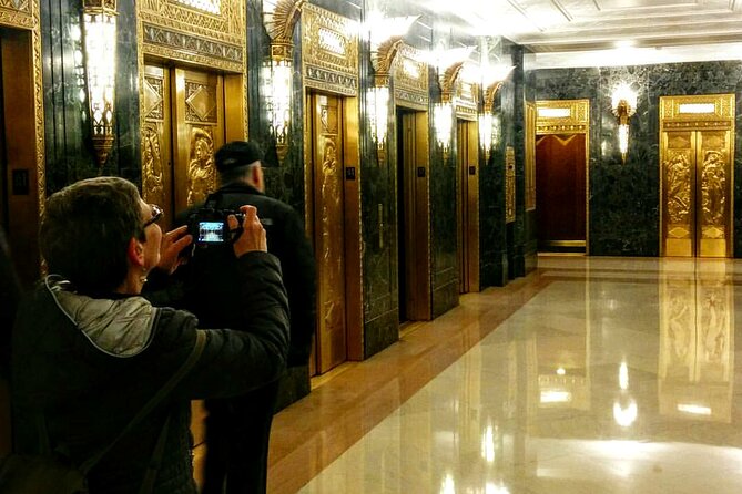 Chicago Architecture Walking Tour: Incredible Art Deco Interiors - The Downtown Walk That Sets Up the Interiors