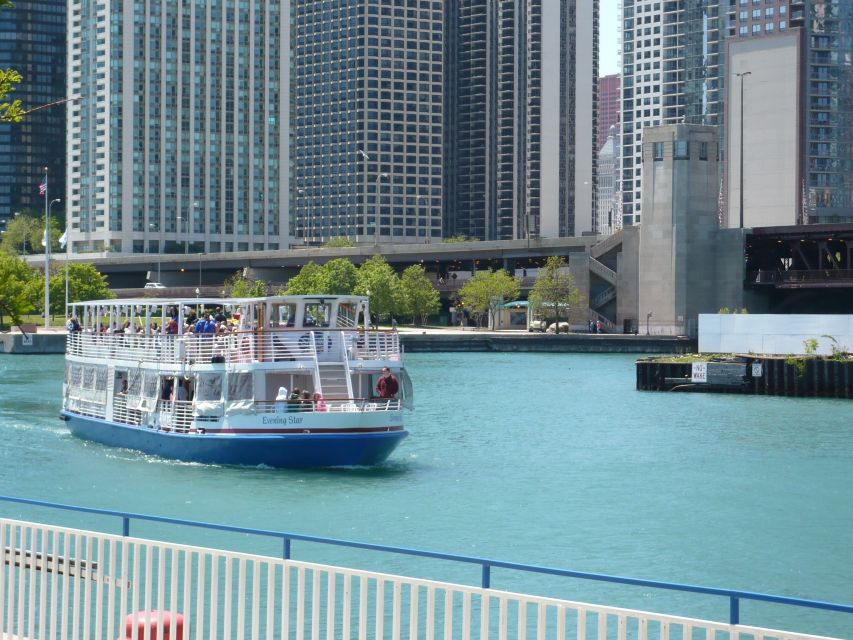Chicago: City Minibus Tour with Optional Architecture Cruise - A 2-to-4-hour loop of Chicago’s biggest architecture hits