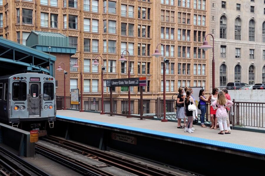 Chicago: Elevated Architecture Walking Tour - Riding the Chicago “L” for Architecture Views You Can’t Recreate