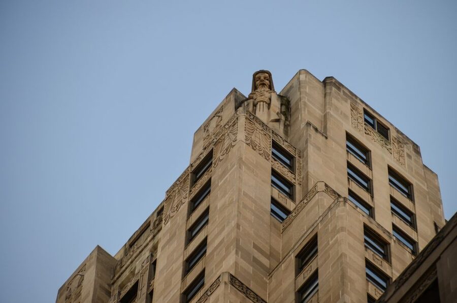 Chicago: Elevated Architecture Walking Tour - Starting at the Chicago Architecture Center (and Getting Your Ventra Card)