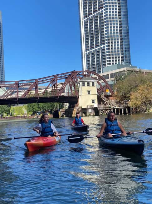 Chicago: History and Architecture Guided Kayak Tour - Why a Downtown Chicago River Kayak Tour Feels Different