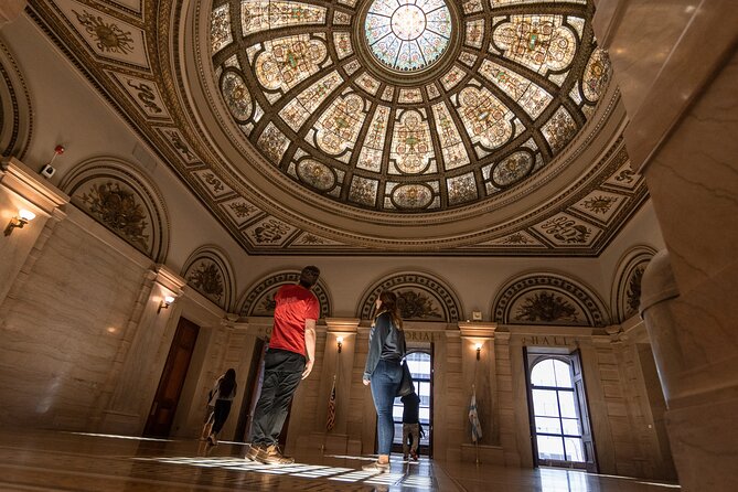 Chicago in a Day: Food and Architecture Private Walking Tour - Underground tunnels and bridges: the smart Chicago move