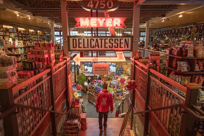 Chicago in a Day: Food, History & Architecture Walking Tour - Why the guide matters more than you think