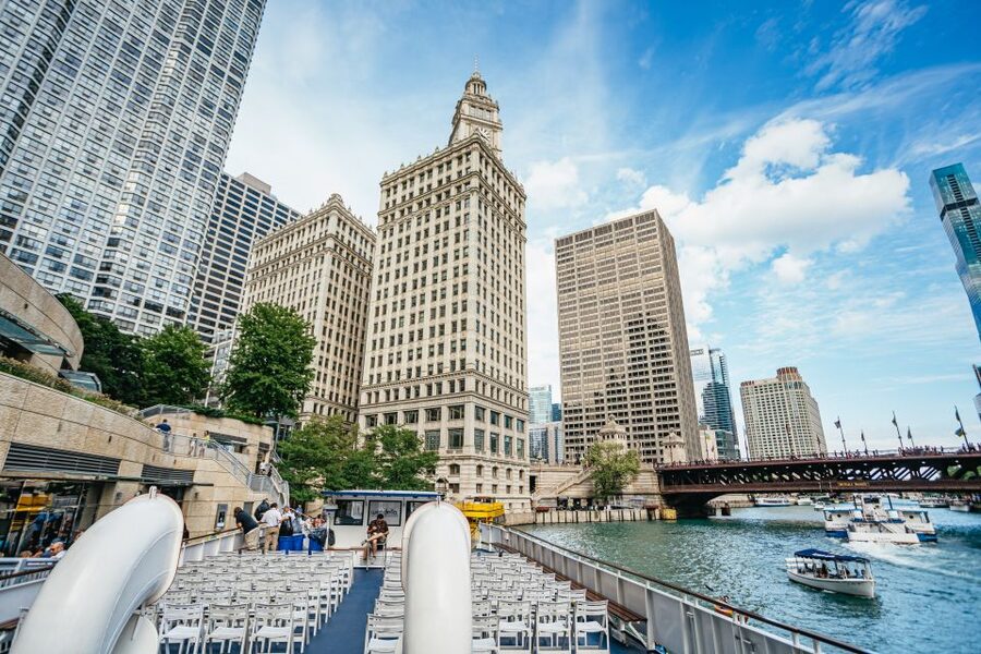 Chicago River: 1.5-Hour Guided Architecture Cruise - What the Guide Actually Covers (And Why It’s Funny)