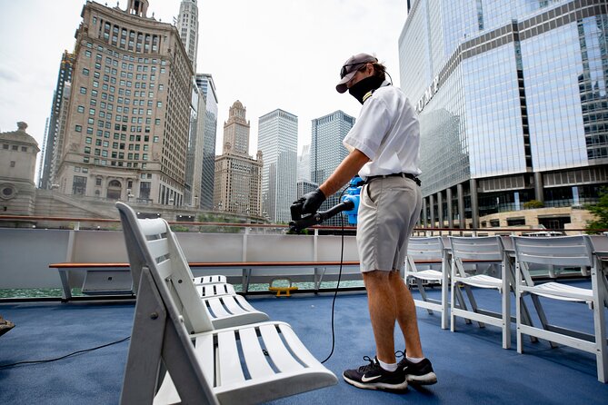 Chicago River 90-Minute Architecture Tour - Weather-Proof Planning: Rain, Wind, and When to Choose a Different Day