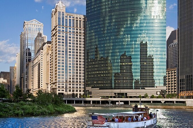 Chicago River Architecture Tour Aboard a Historic Yacht - Price and Logistics: Is $49 a Good Deal?
