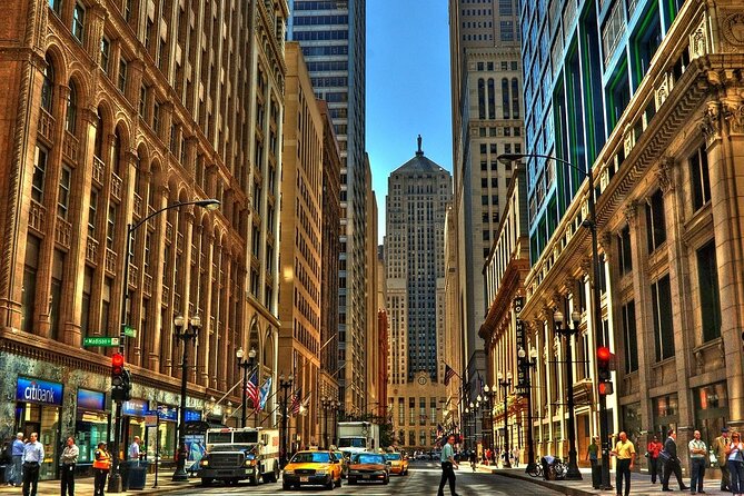 Chicago's Secret Interiors Architectural Walking Tour - The Patterns You’ll Start Spotting in Chicago’s Architecture