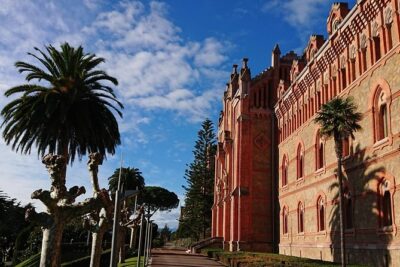 Comillas, Modernism & Gaudi with entrance tickets -small groups - El Capricho de Gaudí: the guided ticket you’ll be glad you bought