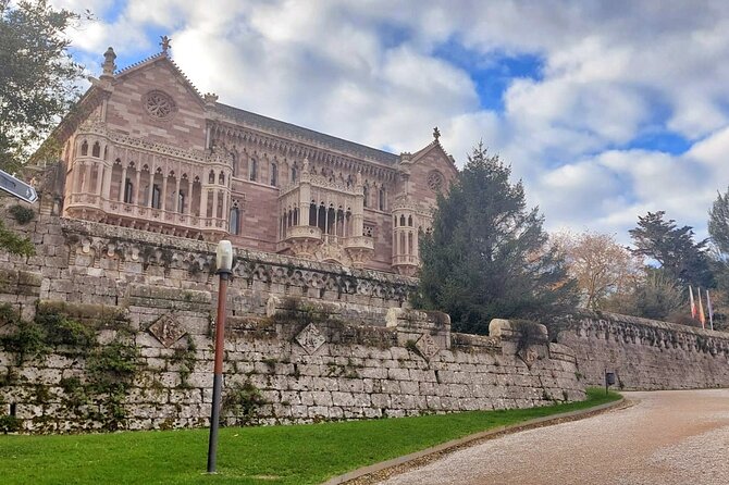 Comillas, Modernism & Gaudi with entrance tickets -small groups - The old port and whale-fishing past
