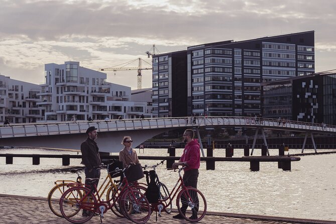 Copenhagen Architecture and Sustainability Tour with local Guide - Amagerfælled and Enghave Park: nature, memory, and rain control