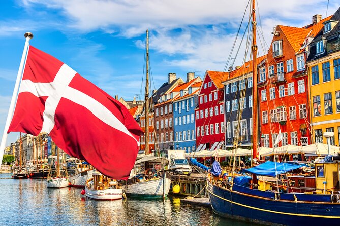 Copenhagen City, Old Town, Nyhavn, Architecture Walking Tour - Key points worth planning around