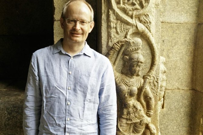 Day trip from Bangalore to Lepakshi for Temple architecture & paintings - Where the day fits: lunch break, wandering time, and the 4pm return