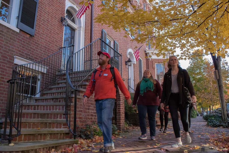 DC: Historic Georgetown History & Architecture 2 Hour Tour - Old Stone House: More Than a Pretty Stop