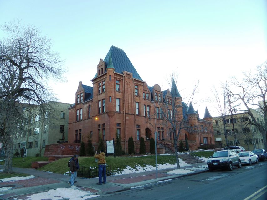 Denver: History and Architecture Walking Tours - Meeting Point at Union Station: How to Find Your Guide Fast