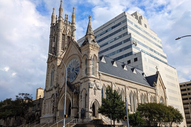 Downtown Austin Historical Architecture Walk - Stop 6: Saint Mary Cathedral and the “unique construction” angle