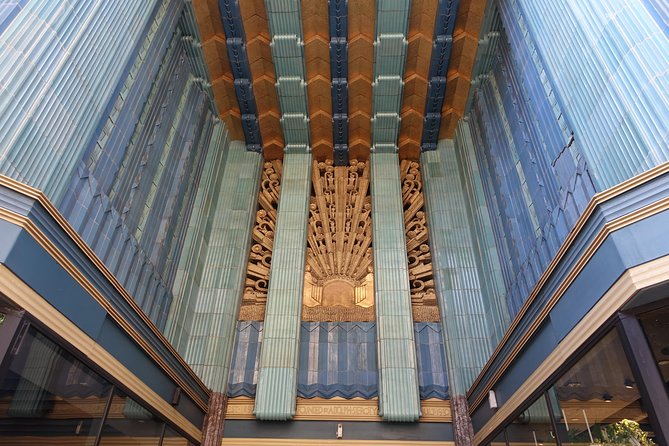 Downtown Los Angeles Architecture Walking Tour - Meet at the Central Library, Then Let the City Explain Itself